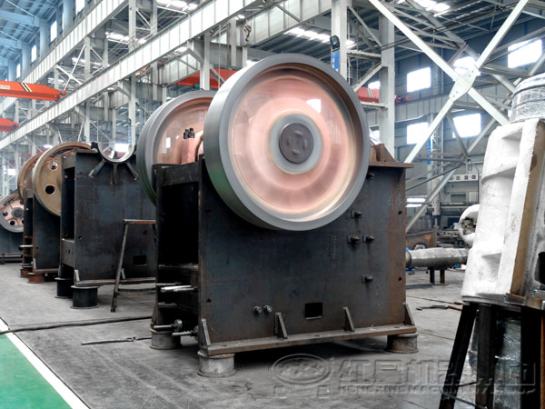 礦石破碎機