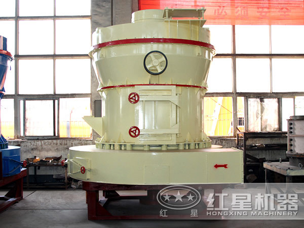 雷蒙磨粉機(jī)生產(chǎn)車間