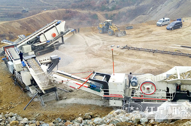 三組合式移動石子破碎機